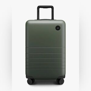 Monos Carry-On Suitcase - Olive Green